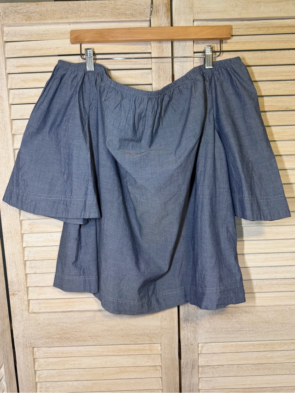 NWT Lane Bryant Chambray Off The Shoulder Top